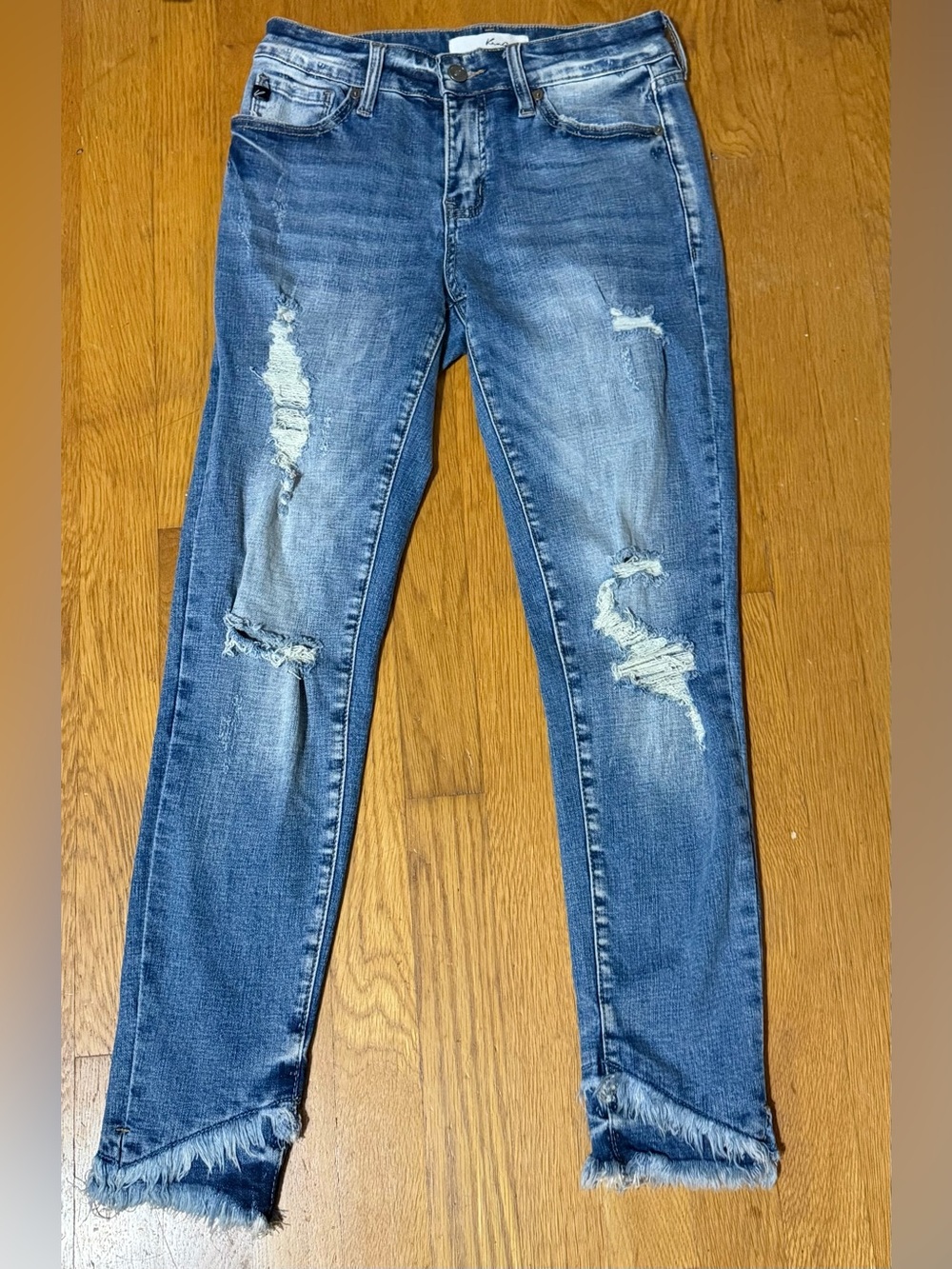 Women’s Distressed Blue Skinny Jeans